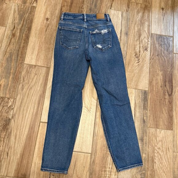 American Eagle Mom Straight Jeans - Picture 4 of 4